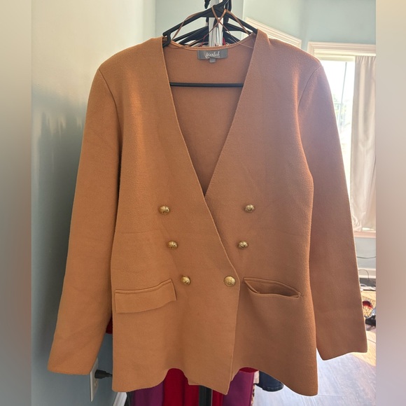 Chic Tan Double-Breasted Women's Sweater Blazer - Picture 4 of 5